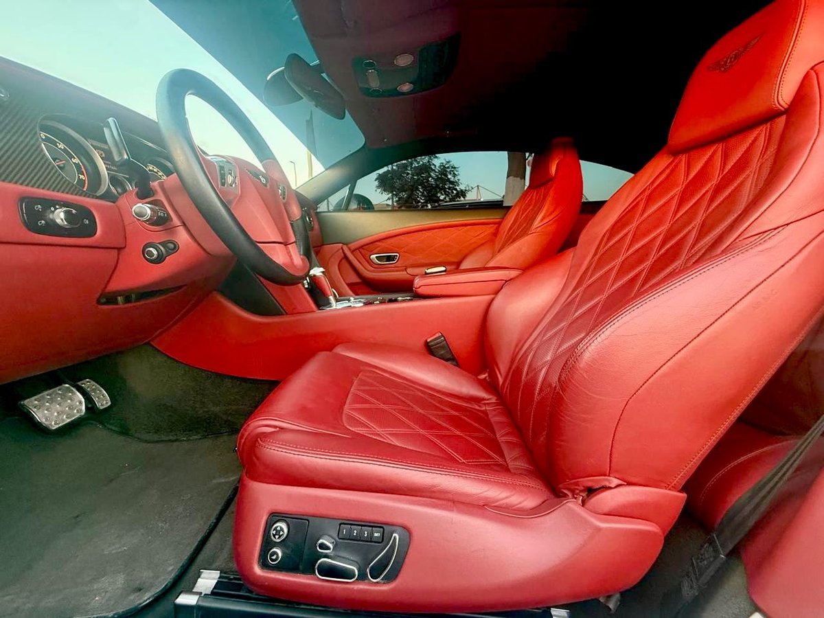 Bentley front seats