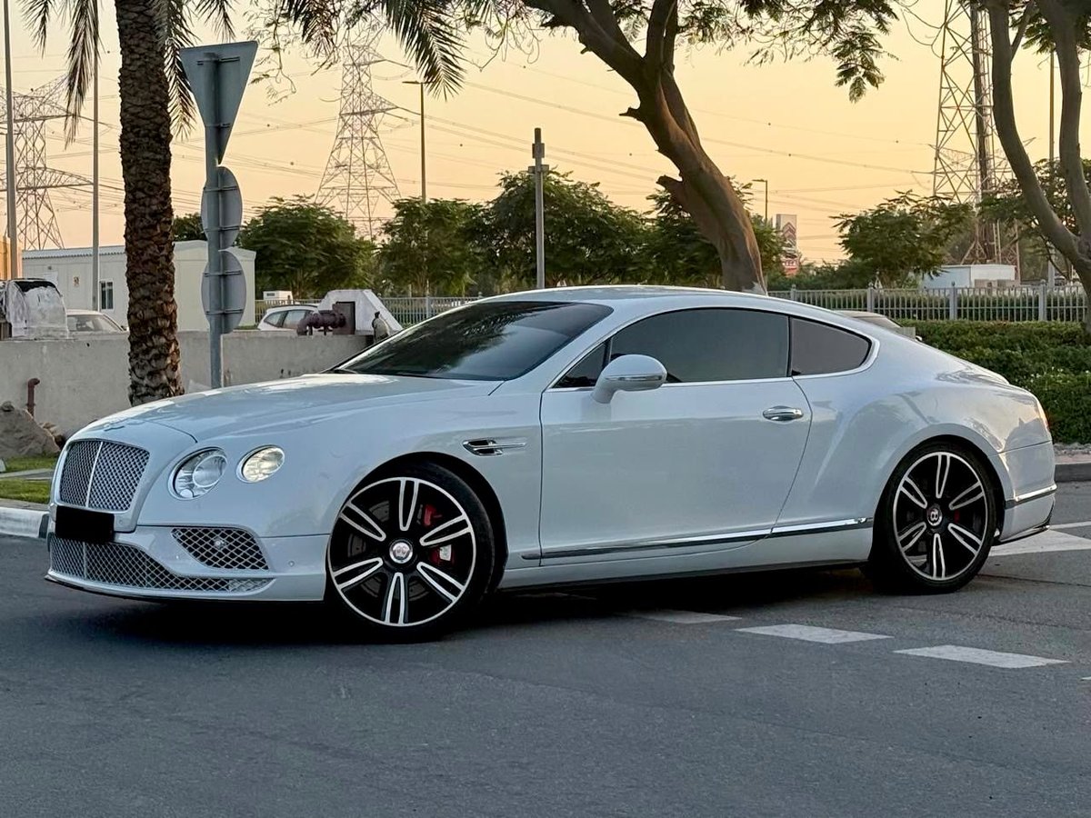 Bentley Continental GT Speed, side profile front