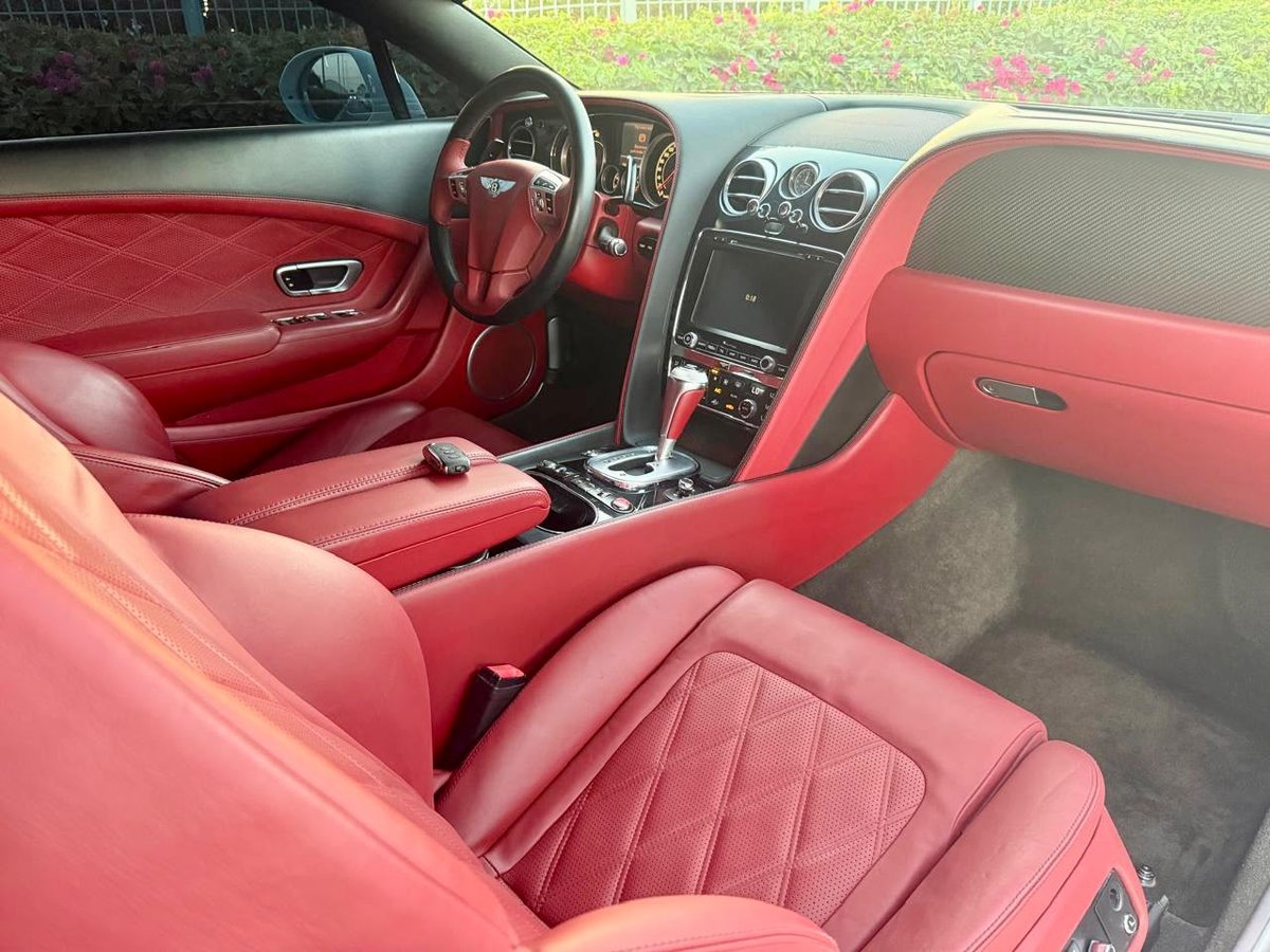 Bentley Continental GT Speed, interior dashboard