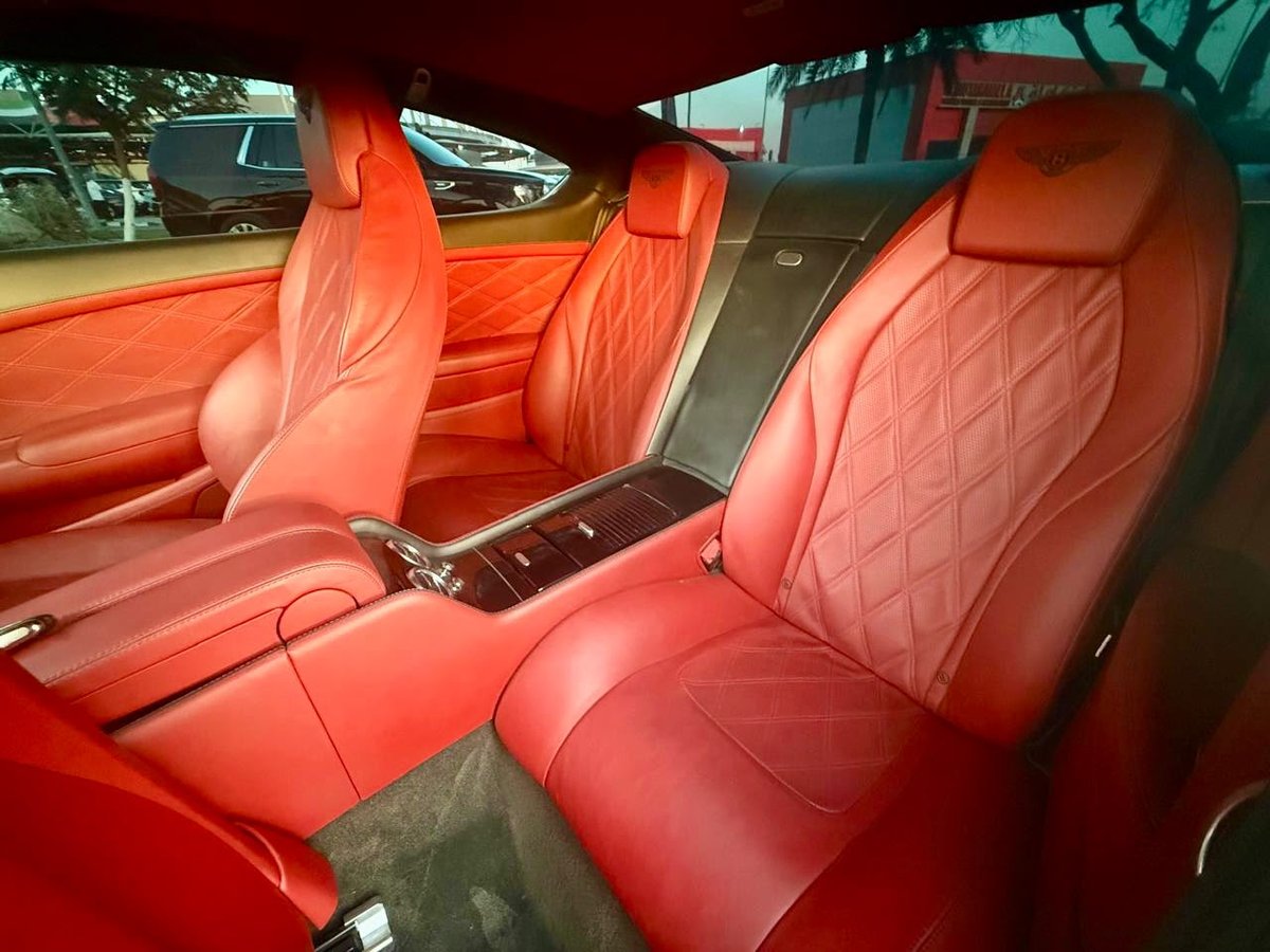 Bentley Continental GT Speed, interior rear seats